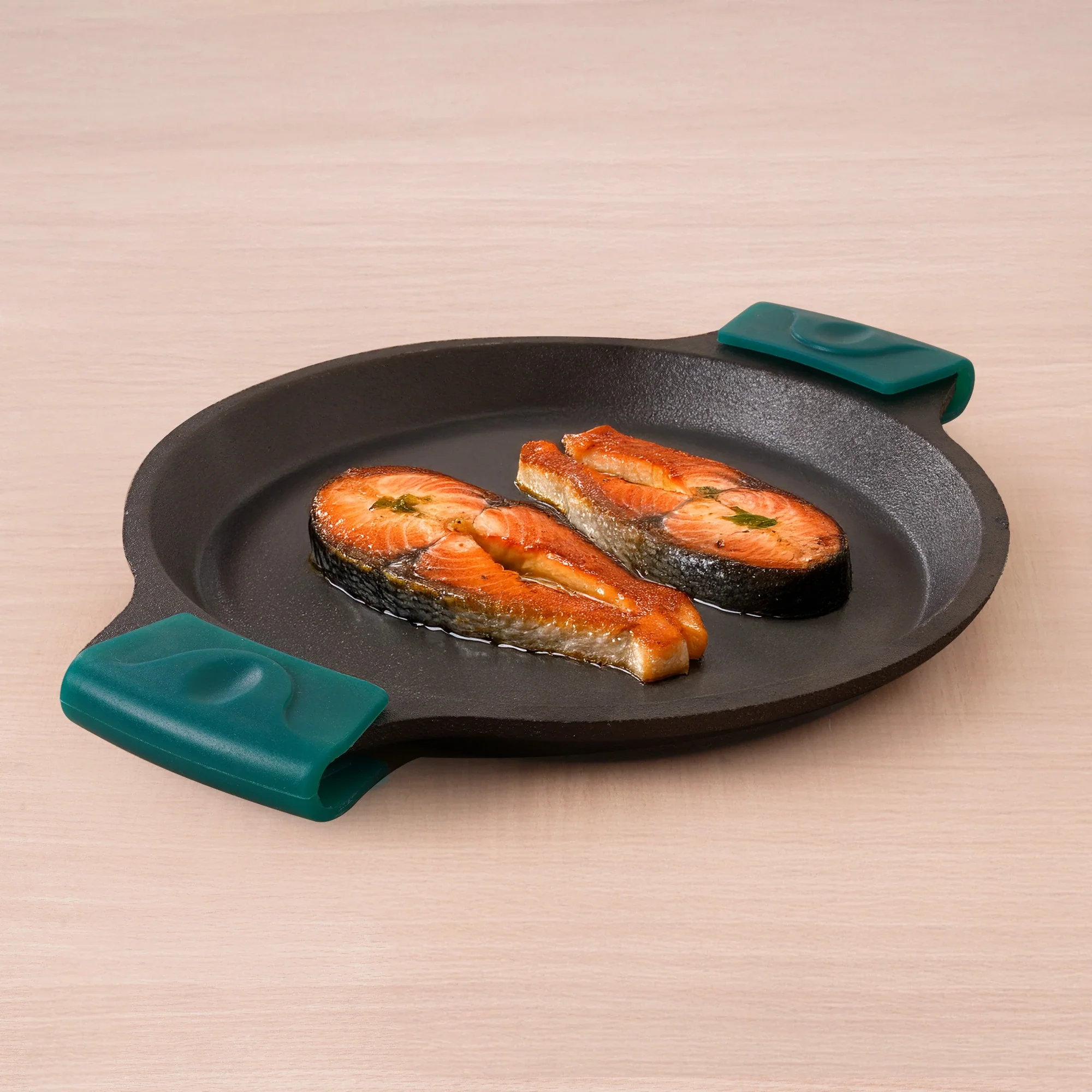 CASTrong Cast Iron Fish Fry pan 25 cm, Pre-seasoned, Naturally Nonstick, 100% Pure, Toxin-free fry pan 1.9 kg